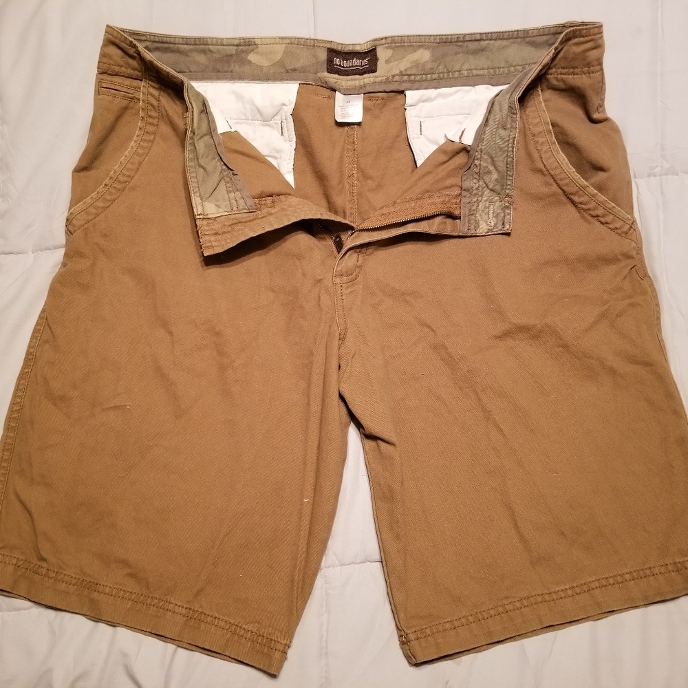 Men's Size 40 No Boundaries Khaki Shorts💥💥💥